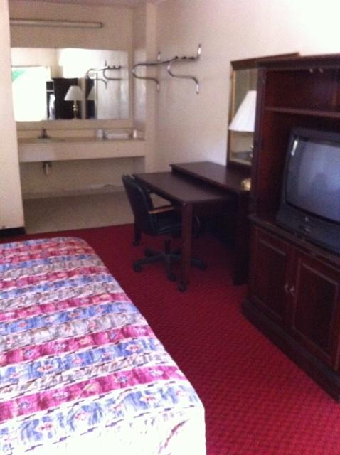 Midtown Motel Newport News Room photo
